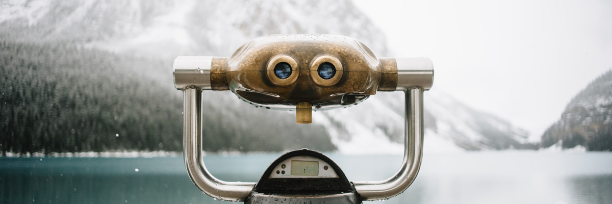 Ett kikarsikte från båt i Antarktis som symboliserar vikten av att försöka se in i framtiden och planera sin strategi